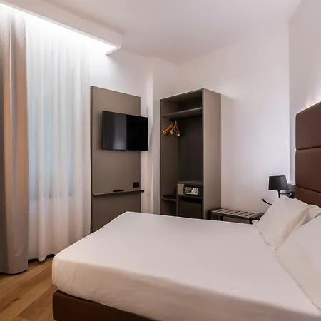 London Hotel Milan