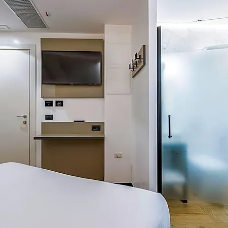 London Hotel
