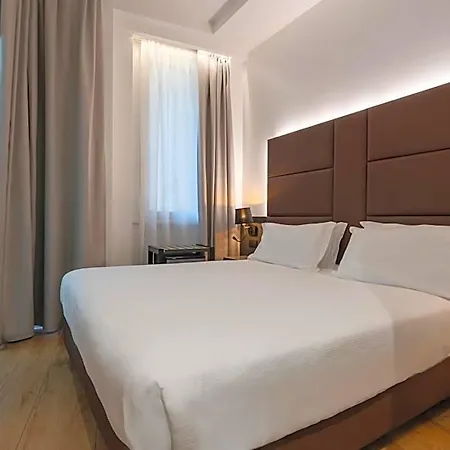 London Hotel
