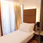 London Hotel